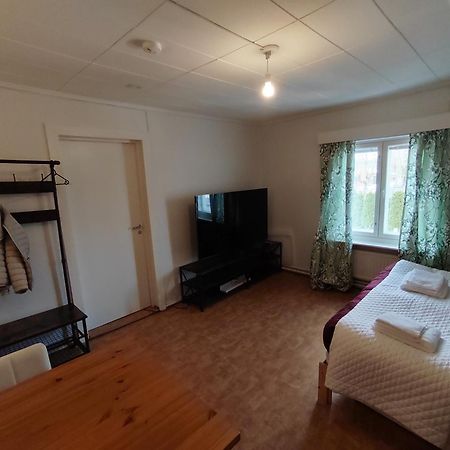 Kalle'S Unluxury Guest House Cl0Sed From 1St Of Feb 2025 Helsinki Exterior photo