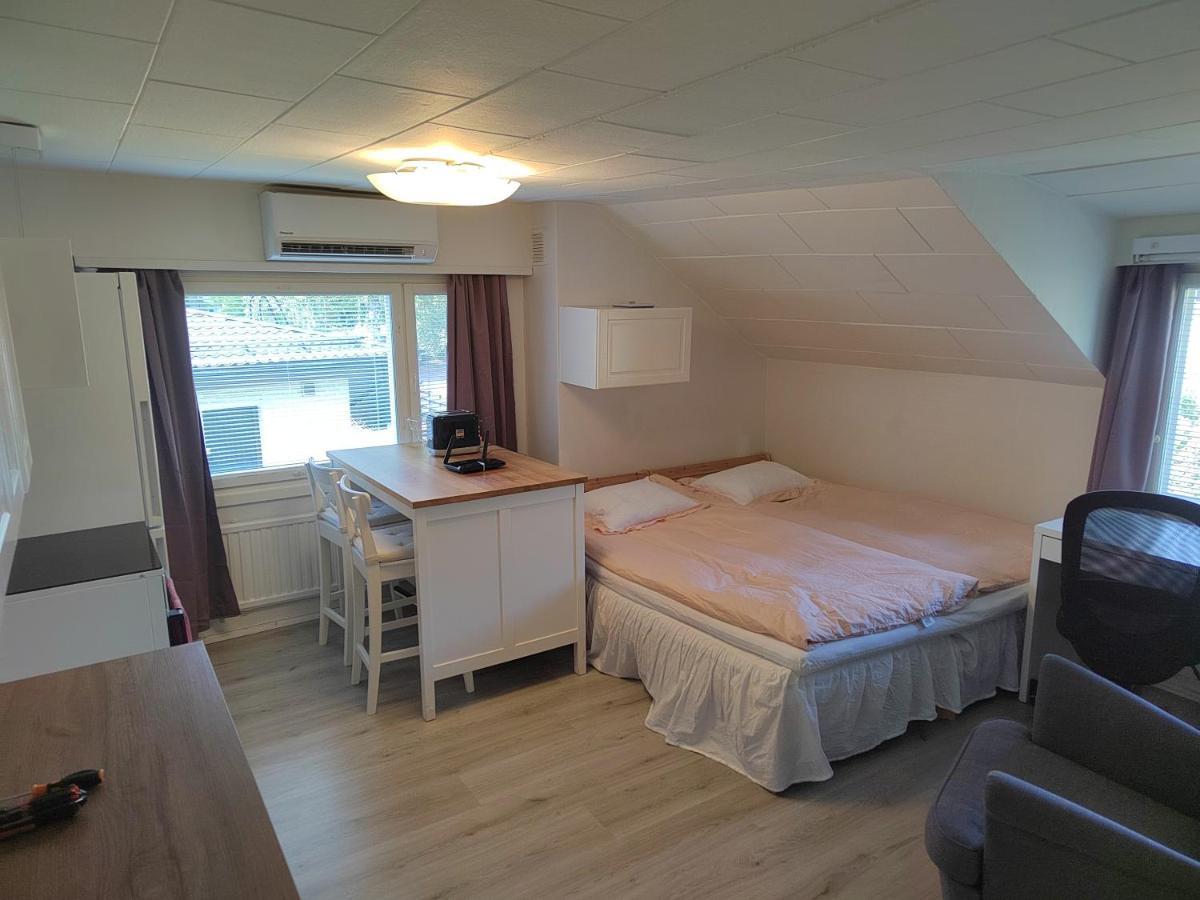 Kalle'S Unluxury Guest House Cl0Sed From 1St Of Feb 2025 Helsinki Exterior photo