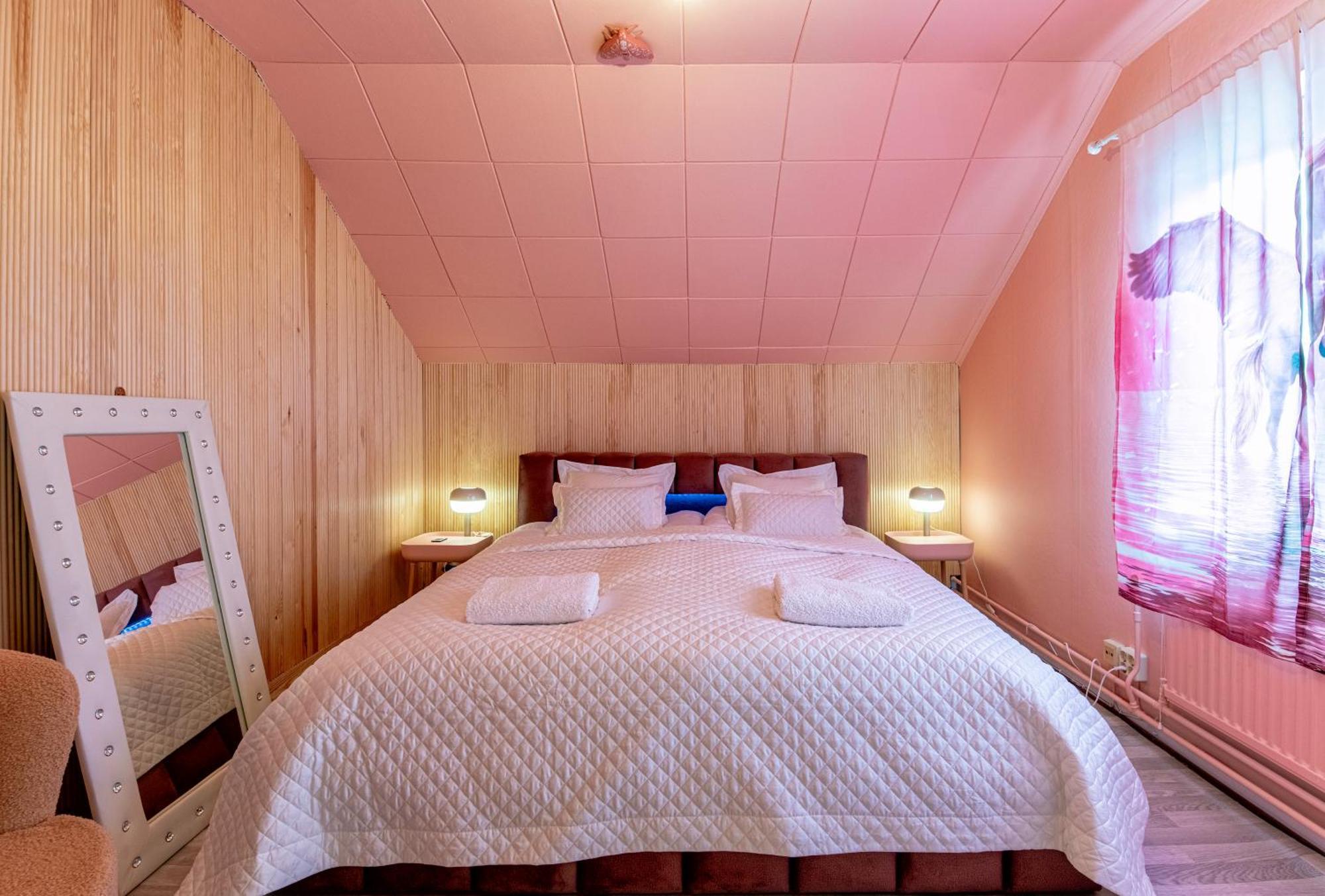 Kalle'S Unluxury Guest House Cl0Sed From 1St Of Feb 2025 Helsinki Room photo